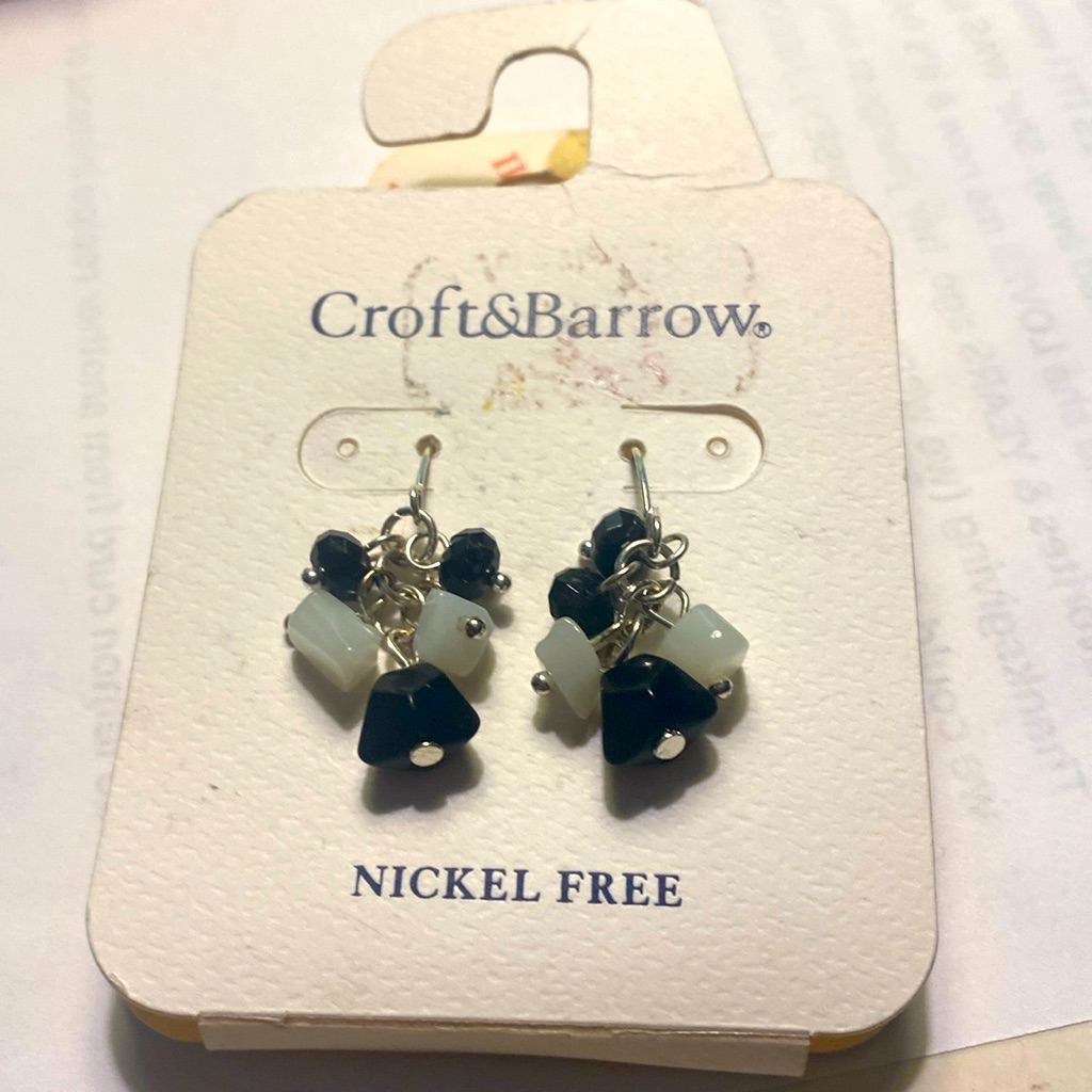 CroftBarrow Nwt Pierced Earrings 16$